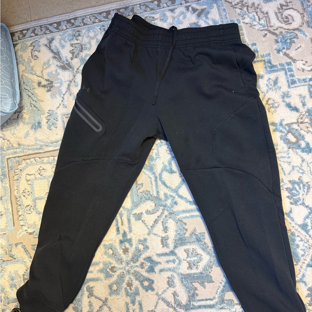 Under Armour Black Athletic Pants